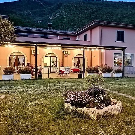 Salisu Country House Mignano Monte Lungo Exterior foto